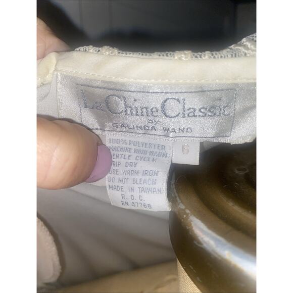 VRG La Chine Classic By Galinda Wang Top Blouse Women’s Off White Pleat Sz Small - Picture 9 of 10